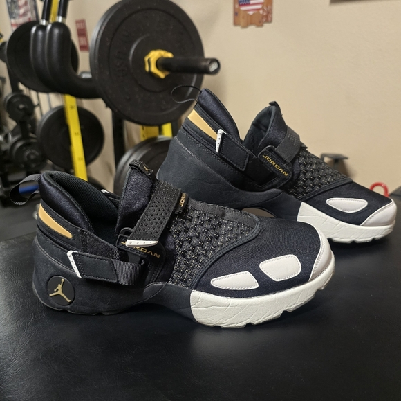 ❌️SOLD❌️ - Picture 3 of 9